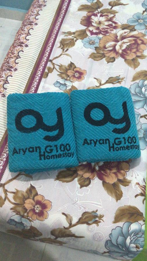Aryan G100 Homestay Кампунг-Куала-Бесут Экстерьер фото